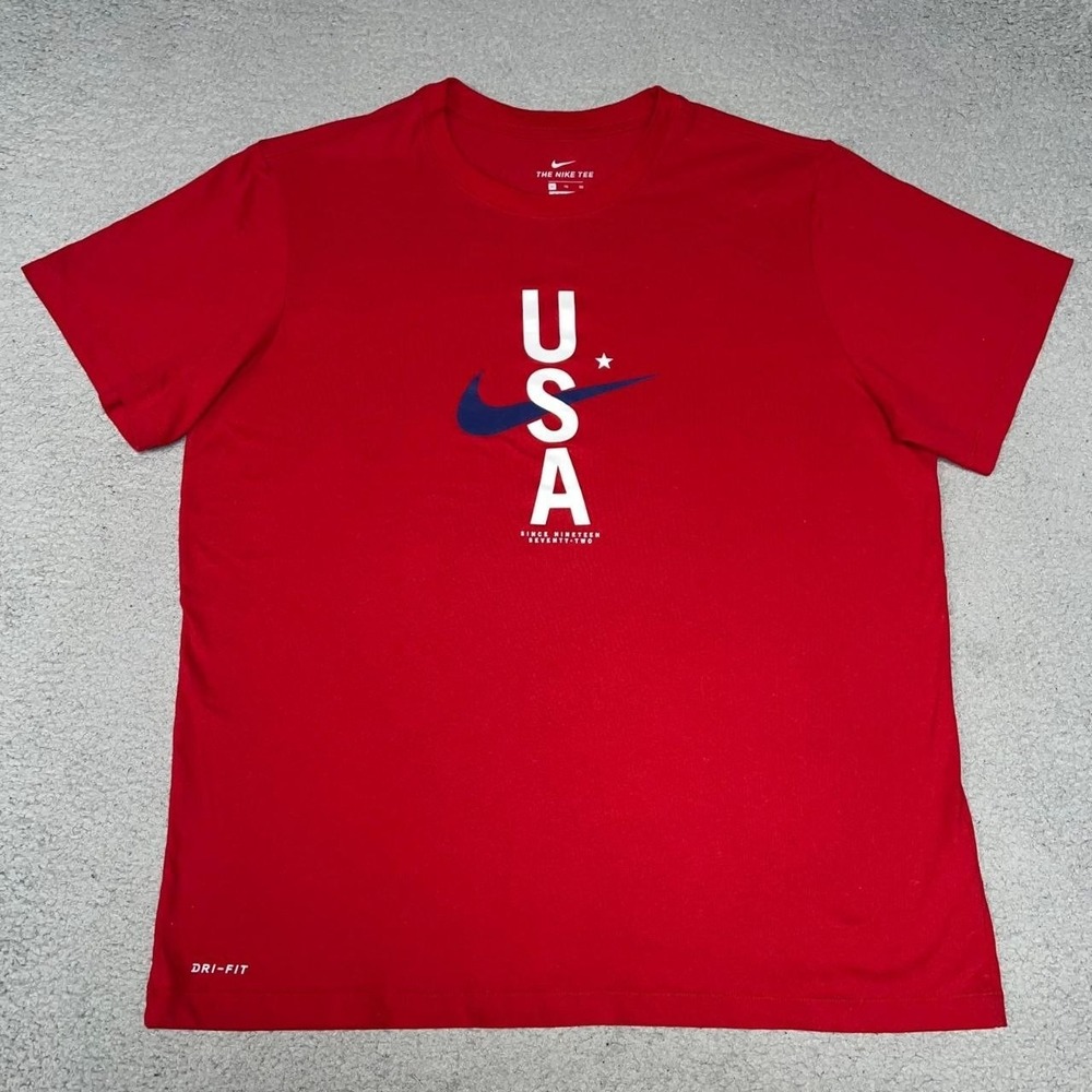 The Nike Tee USA Team T Shirt Men's Sz XL Red Dri-Fit Center Swoosh 637586-6DL
